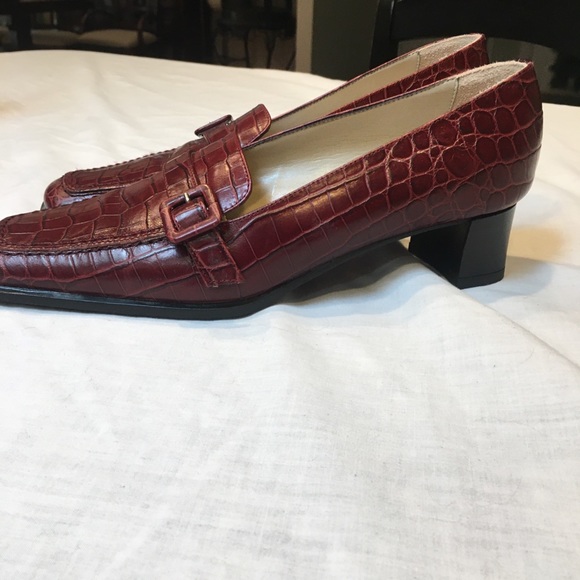 Talbots Shoes - NWOT Talbots Brick Red Leather Loafers Size 7N